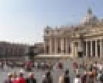 Atraso e moderno na visita do papa